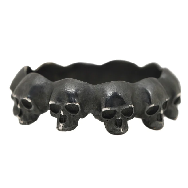 Oxidized Skull Eternity Ring