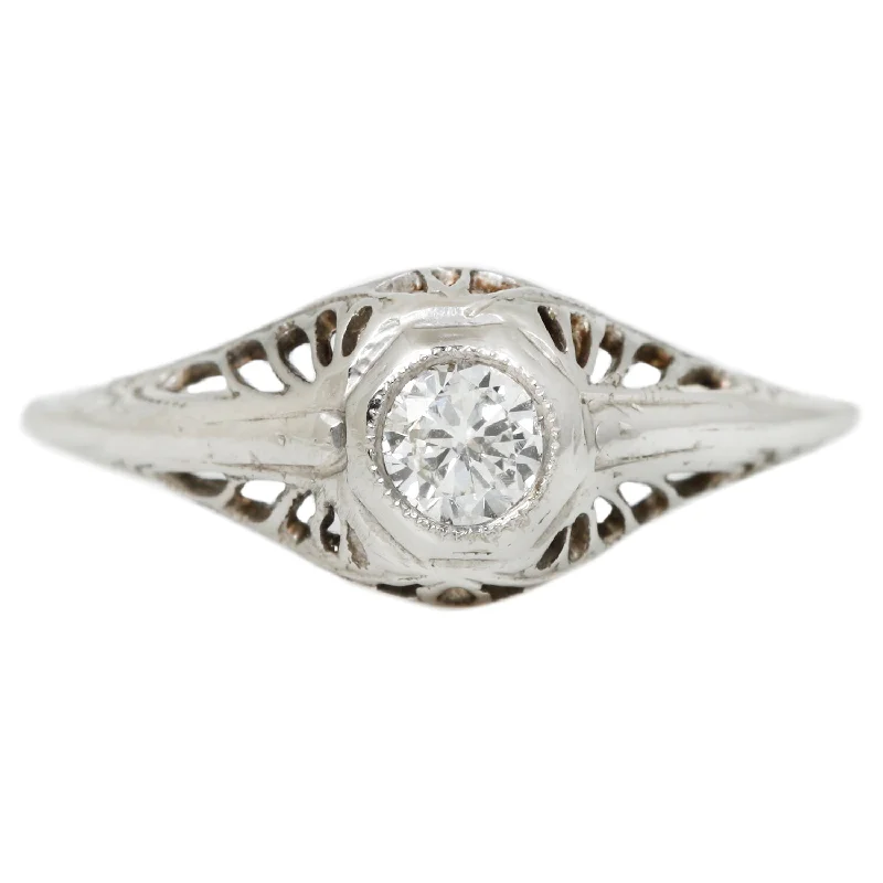 Deco Filigree Diamond Solitaire