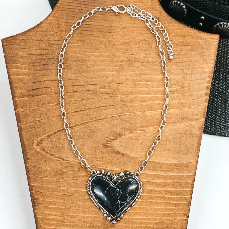 Adjustable Gemstone Necklace-Silver Chain Necklace with Stone Heart Pendant in Black