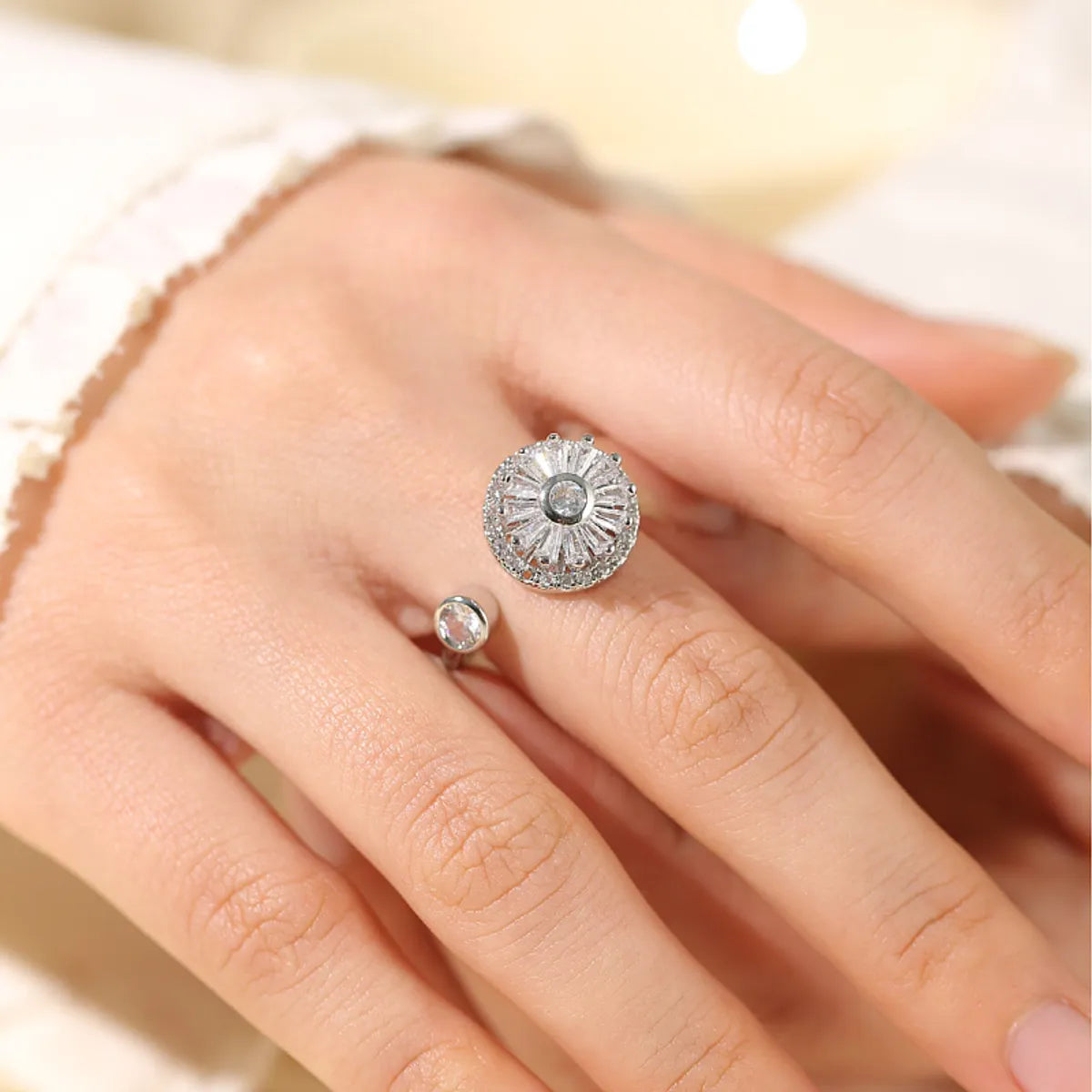 XL1502-15 Silver Double-Layer Flower Spinning Ring