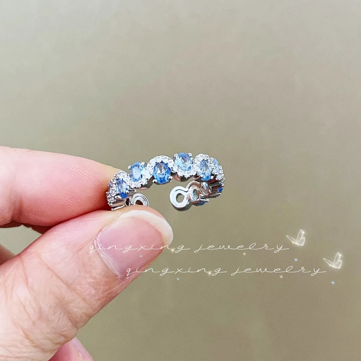 Sea Blue Pointed Crystal