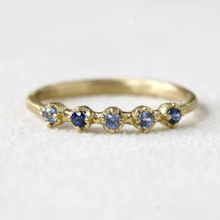 Light and medium blue Sapphire