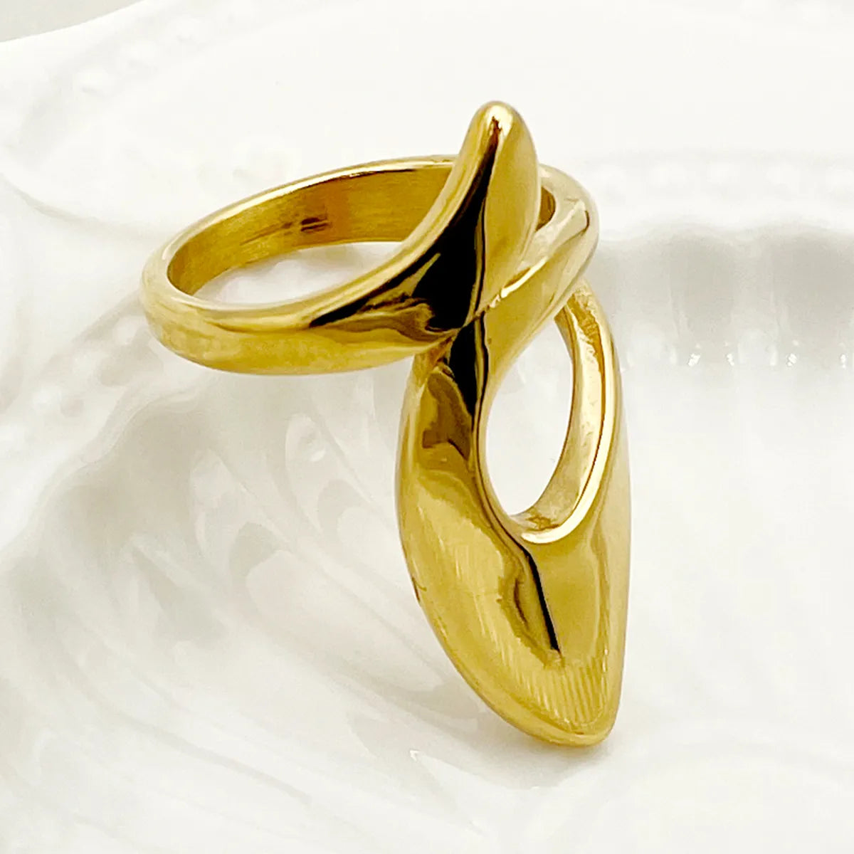 Casual Vintage Style Irregular Solid Color Stainless Steel Plating Hollow Out Gold Plated Rings