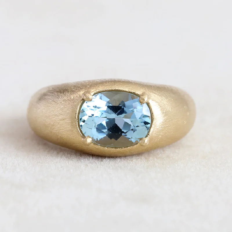 1.74ct Aquamarine ring